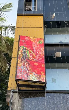 Building-mounted outdoor LED